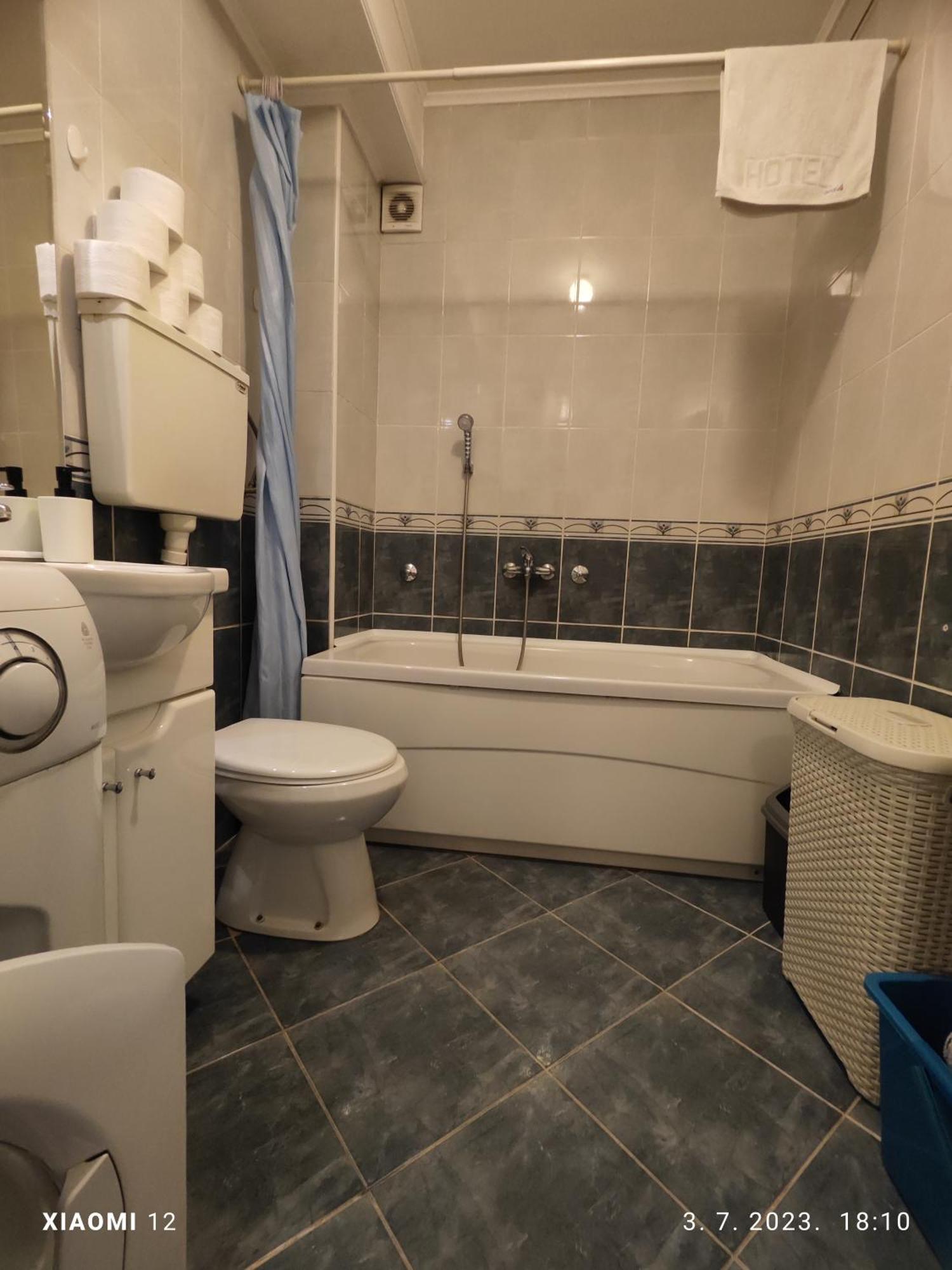 Apartamento Srecko No3 Belgrado Exterior foto